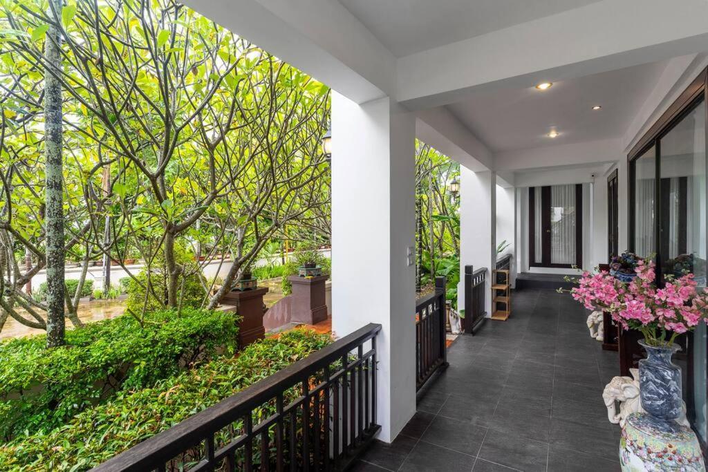 Sclass Villa & Swimming Pool , 10 Min From Airport Chiang Mai Luaran gambar